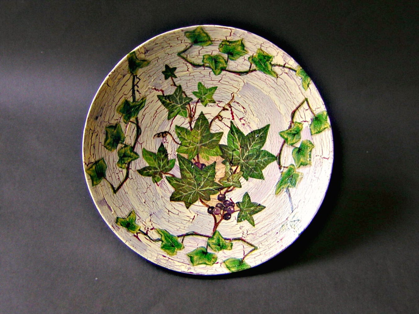 Dekupaž tehnika za restauracija i ukrašavanje